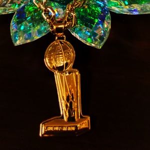 Louis Vuitton x NBA (LVXNBA) PENDANT GOLD 1 of 20